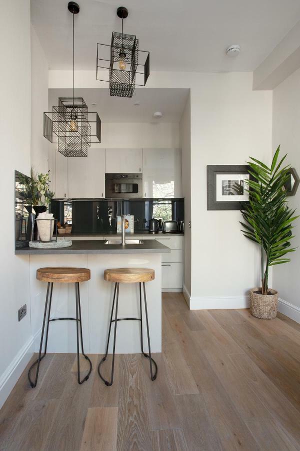 Holyrood Park City Centre Apartment Единбург Екстериор снимка