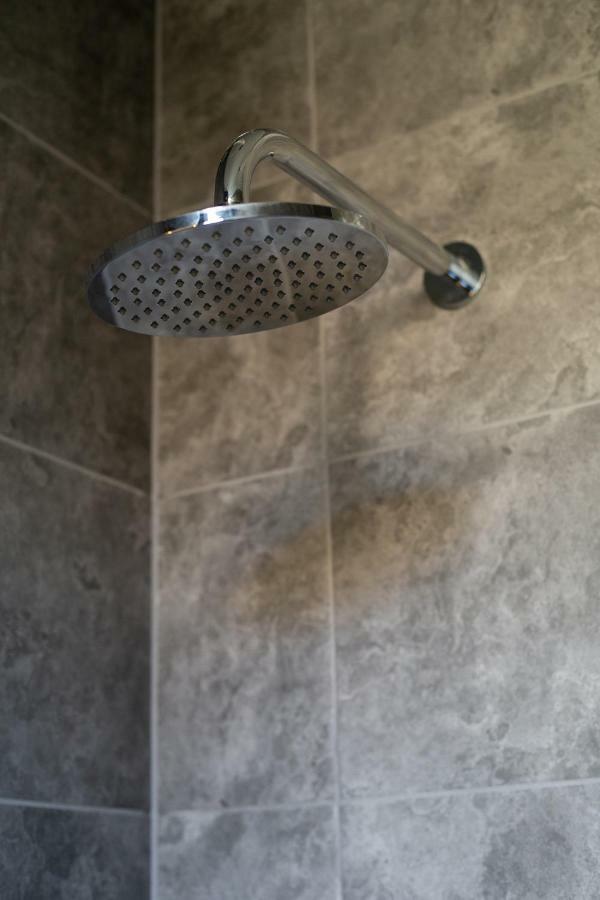 Holyrood Park City Centre Apartment Единбург Екстериор снимка